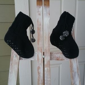 Pom-pom Sweater Socks